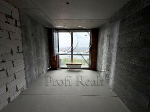 квартира за адресою Причальна вул., 14