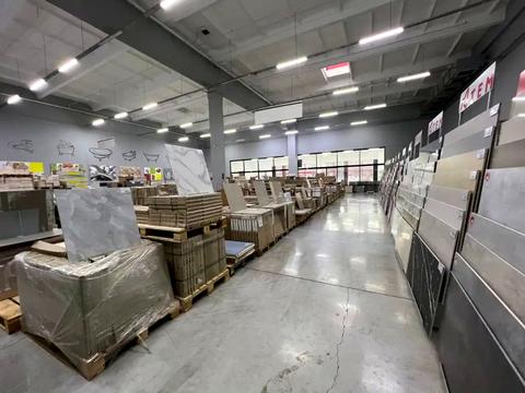 комерційна за адресою Богдана Хмельницького просп. (Героїв Сталінграда), 31-Д