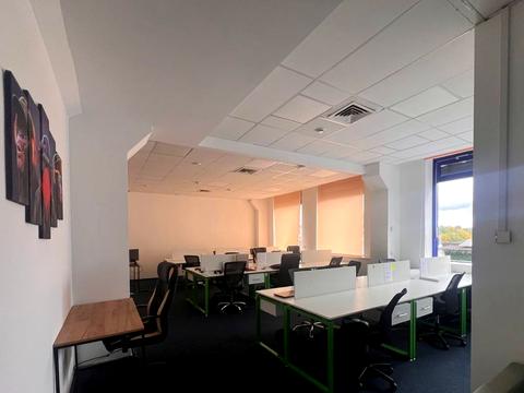 коммерческая по адресу Лейпцигская ул., 15