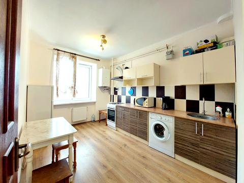 квартира за адресою Пулюя, 2