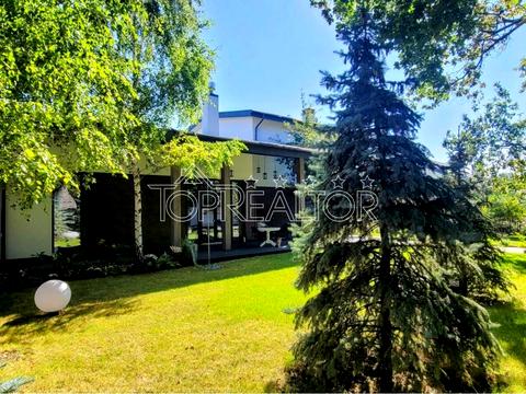 будинок за адресою Центральна