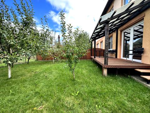 будинок за адресою Юності