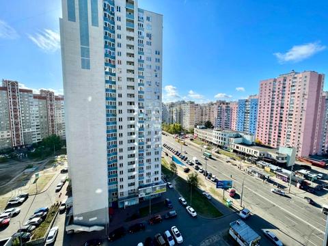 квартира за адресою Червоної Калини просп. (Володимира Маяковського), 72