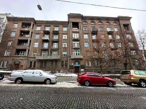 квартира по адресу Коцюбинского Михаила ул., 9