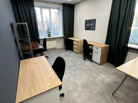 коммерческая по адресу Леси Украинки бульв., 6