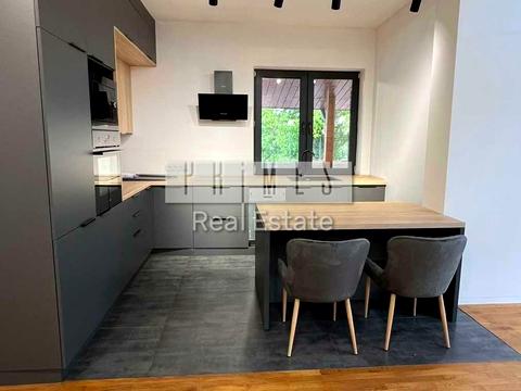 дом по адресу Балукова ул.