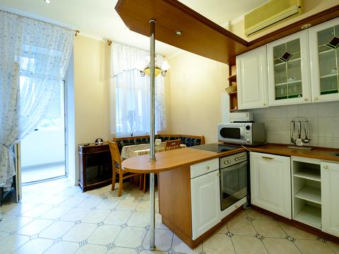 квартира за адресою Банкова вул., 3