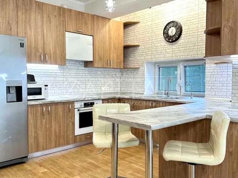 будинок за адресою Метрологічна вул., 2