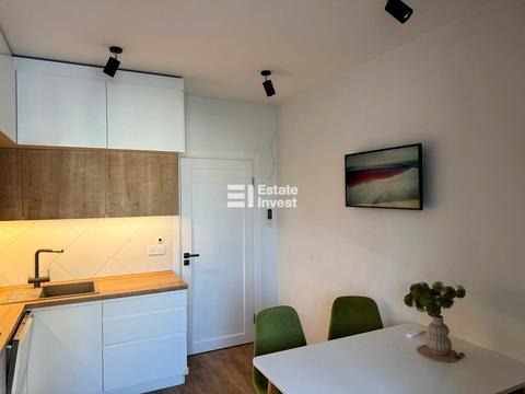 квартира за адресою Домобудівельна вул., 11