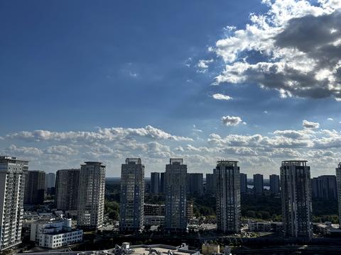 квартира за адресою Дніпровська набережна вул., 25