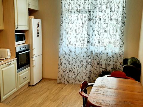 квартира по адресу Олены Пчилки ул., 8