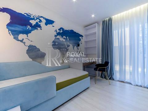 дом по адресу Горіхова, 1