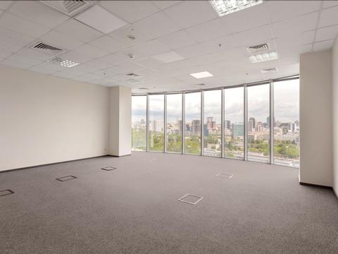 коммерческая по адресу Николая Амосова ул., 12