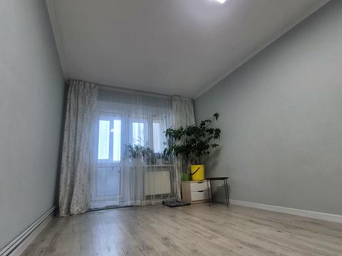 квартира за адресою Курсанта Єськова вул., 14-А
