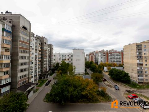 квартира за адресою Грушевського вул., 15