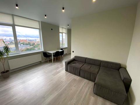 квартира за адресою Нагірна вул., 18/16