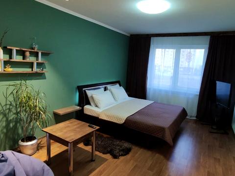 квартира за адресою Софії Русової вул., 7-А