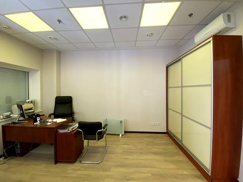 комерційна за адресою Дніпровська набережна вул., 26-Ж