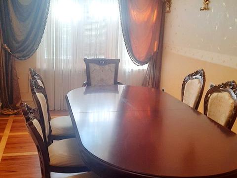 комерційна за адресою Інститутська вул., 16