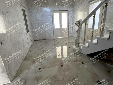 будинок за адресою центральна, 1