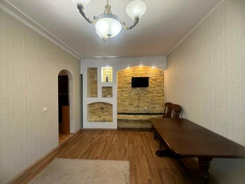 квартира за адресою Володимира Івасюка вул. (Головка), 1