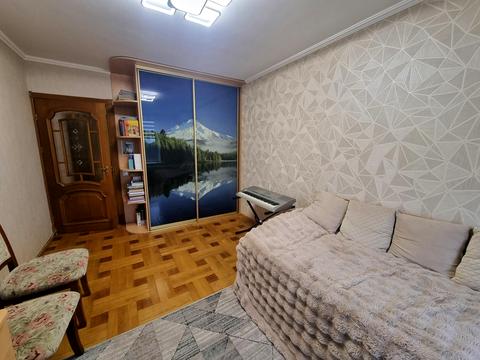 квартира по адресу Князя Романа Мстиславича ул. (Генерала Жмаченка), 18
