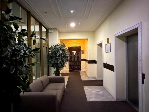 коммерческая по адресу Вице-адмирала Жукова пер., 21