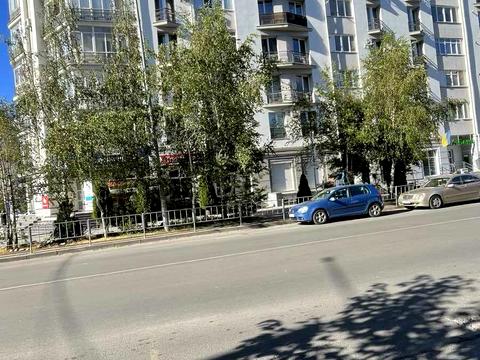 квартира по адресу Владимира Великого ул., 9