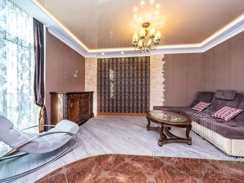 квартира за адресою Регенераторна вул., 4 к17