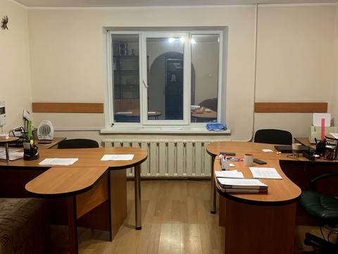 комерційна за адресою Домбровського вул., 45