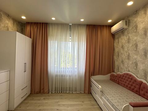 будинок за адресою Абрикосова вул.