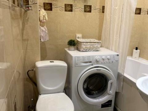 квартира за адресою Володимира Великого вул. (Артема), 71
