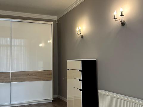 квартира за адресою Регенераторна вул., 4 к4