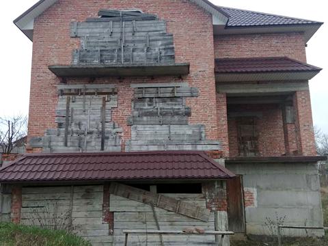 дом по адресу вул. М Жукова, 21/1а