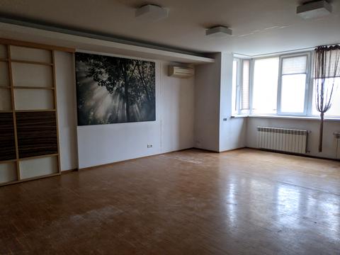 квартира за адресою Сергія Подолинського вул. (Благоєва), 7