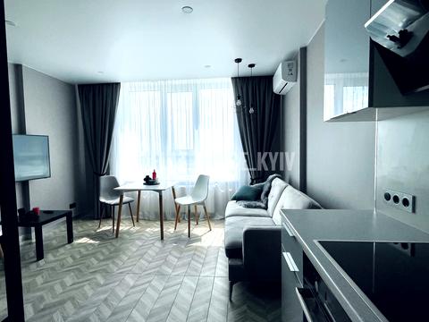 квартира за адресою Київ, Миколи Бажана просп., 17