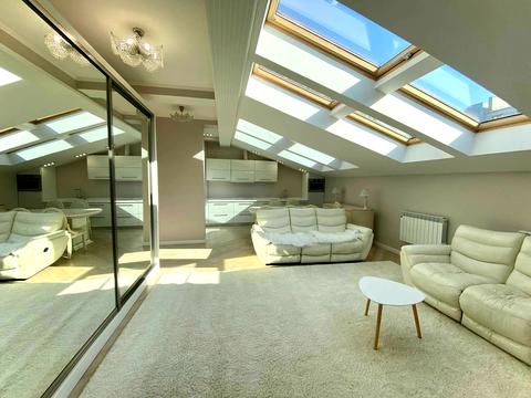 квартира по адресу Вячеслава Липинского ул. (Чапаева), 8