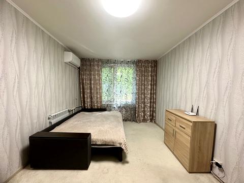 квартира по адресу Николая Ушакова ул., 4