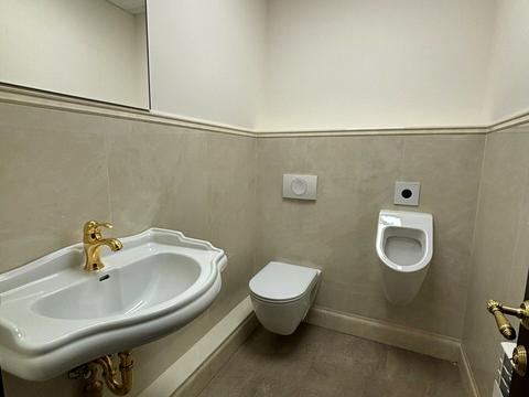комерційна за адресою Паторжинського вул., 23