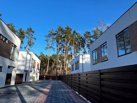 будинок за адресою Івана Карпенка-Карого вул.