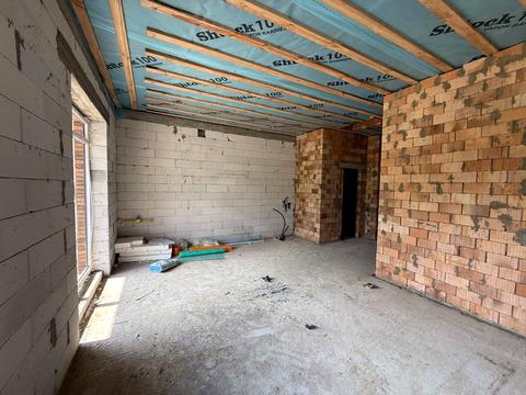 будинок за адресою успішна