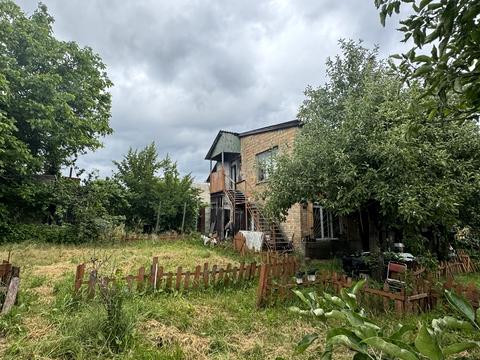будинок за адресою 15 -Польова