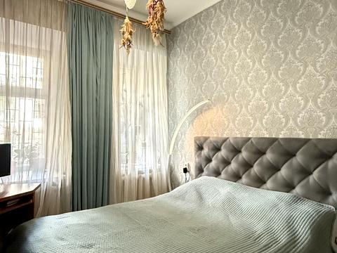 квартира за адресою Єврейська вул., 42