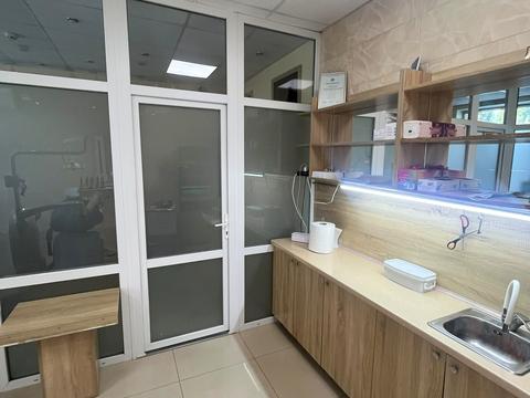 комерційна за адресою Гончарна вул., 1