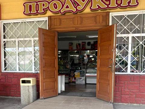 комерційна за адресою Брюховицька вул., 162