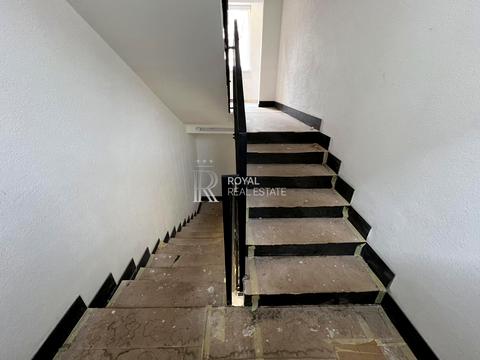 коммерческая по адресу Ивана Франко ул., 26