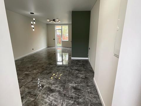 будинок за адресою Амосова вул.