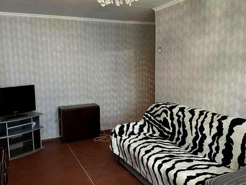 квартира за адресою Нескорених вул. (Героїв Праці), 4