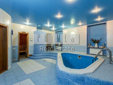 будинок за адресою Гідності вул. (Жертв Революції), 18