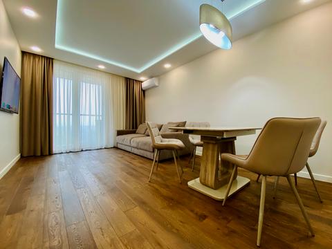 квартира за адресою Князя Романа Мстиславича вул. (Генерала Жмаченка), 28